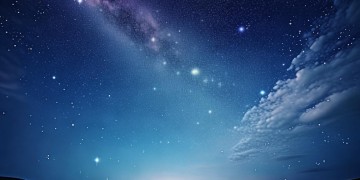 明亮的星空出自哪首歌？