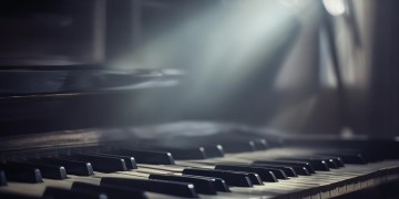 谁配的声音啊出自哪首歌？